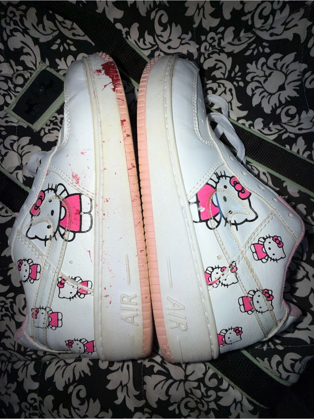 Nike Hello Kitty Sneakers with Hello Kitty Water Bottle and Love Backpack - Picture 6 of 14